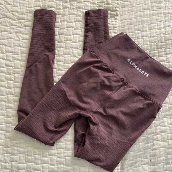 Alphalete leggings - Picture 3 of 3